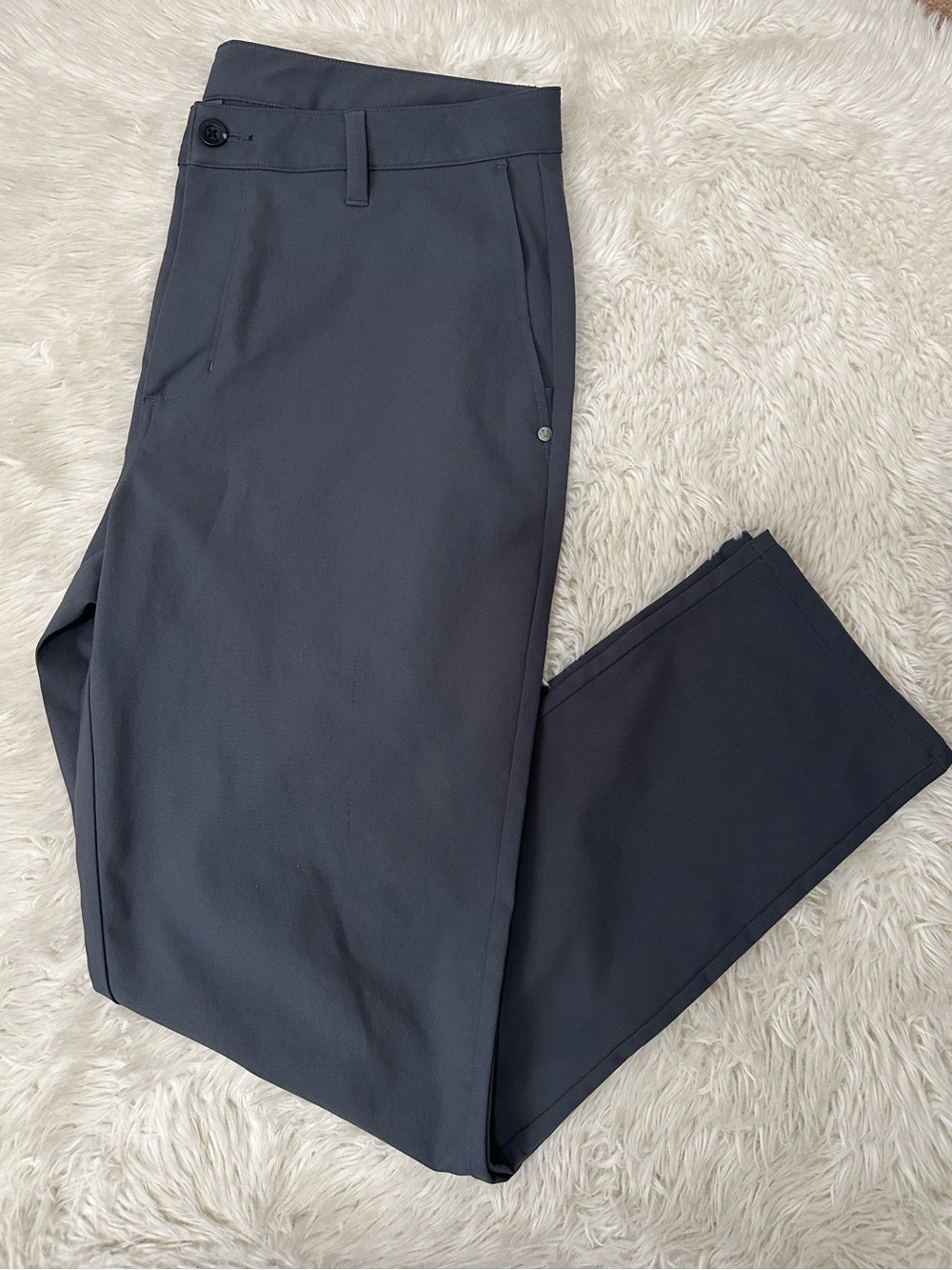 Vuori Charcoal Gray Pants